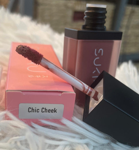 Chic Cheek