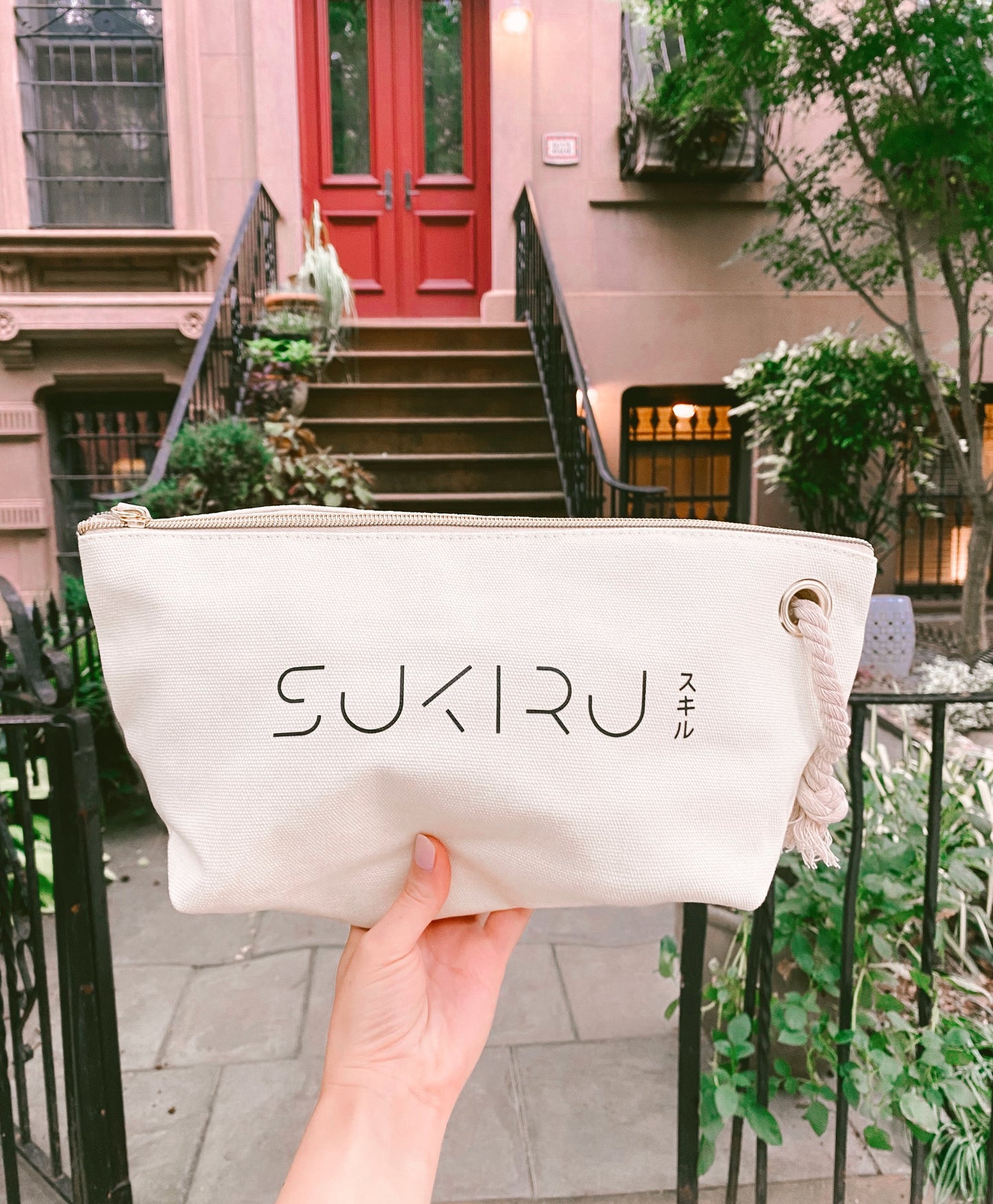 The Sukiru Essential Set + Pouch!